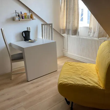 Holiday-44 Alojamento de Acomodação e Pequeno-almoço Enkhuizen